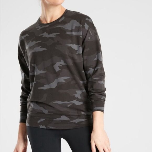 Athleta Studio to Street Gray Camo Sweatshirt- Size Medium - Picture 1 of 7